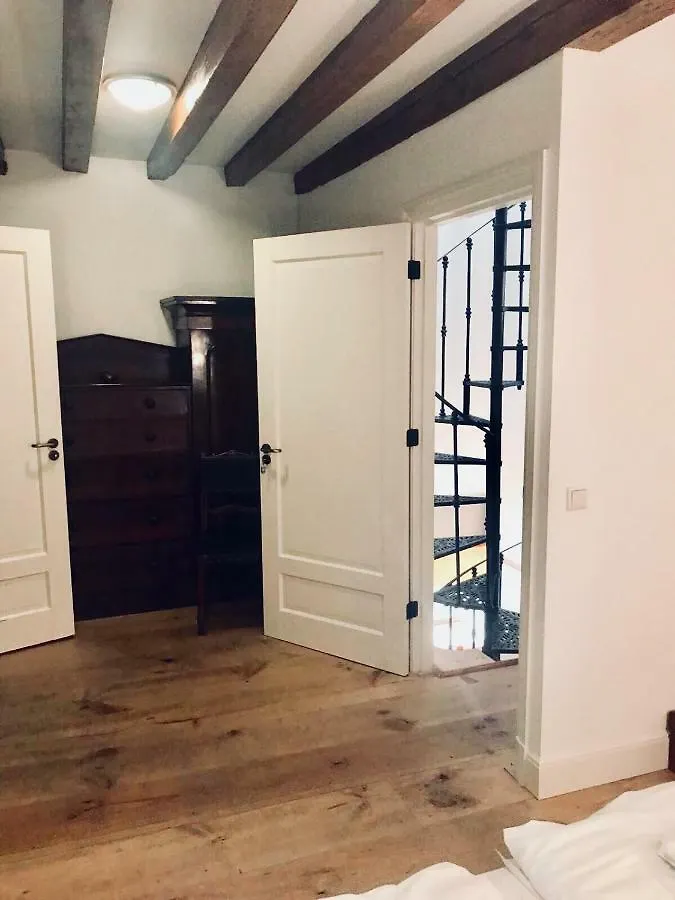 Guest house Bed & Breakfast Barndesteeg Amsterdam Netherlands